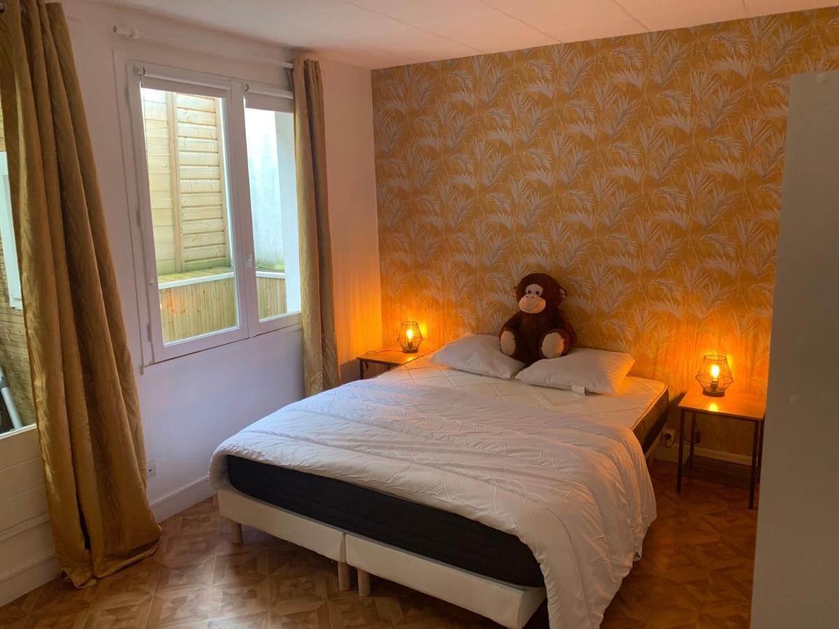 Escapade Tropicale Apartment บาเยอ ภายนอก รูปภาพ